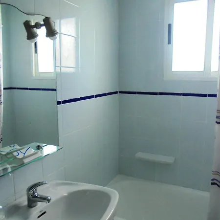 Poblet Nou F 1 Lek Apartment