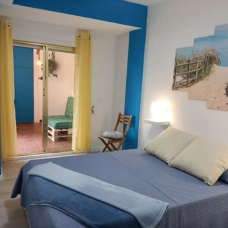 Carabela Sun Holidays Beach Apartment *