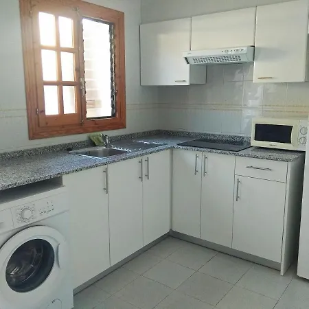 La Cova 3000 Apartment