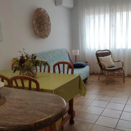 Apartment Bajo Con Terraza -penismar 1