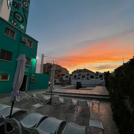 Hotel Hey 3*