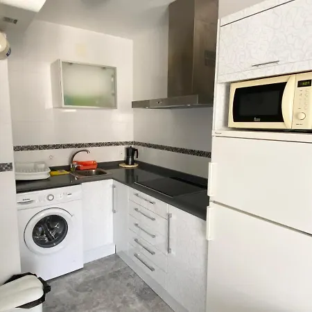 Apartment Los Abanicos 3000 *