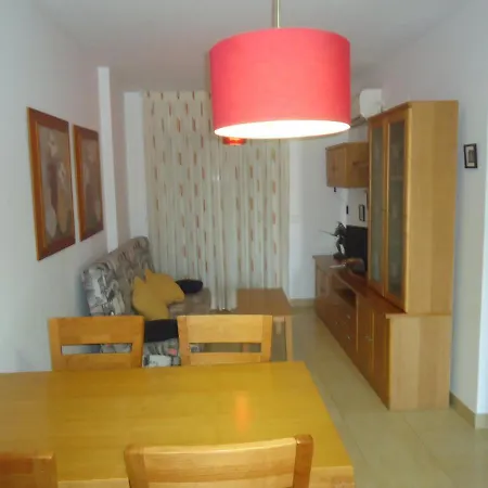 Pº Maritimo 15-4/6 Pax. Lek * Peniscola