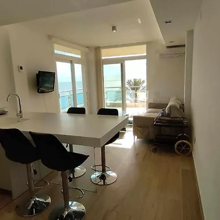A H Surfing Apartamento *