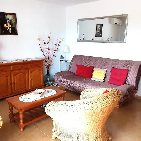 Apartment Edison 4/6 Lek *