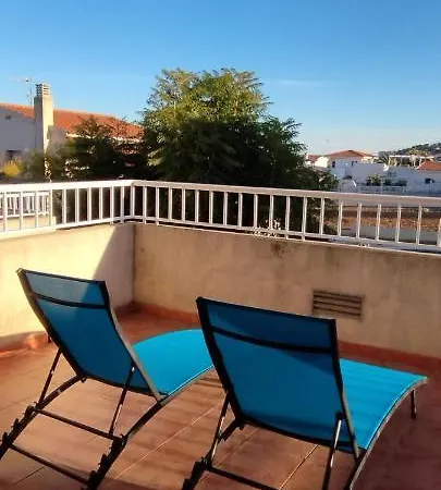Independiente Con Vistas En Urbanizacion Privada * Peniscola