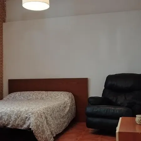 Independiente Con Vistas En Urbanizacion Privada