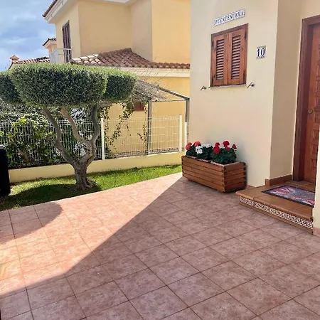 Los Alamos Somhome Holiday home *