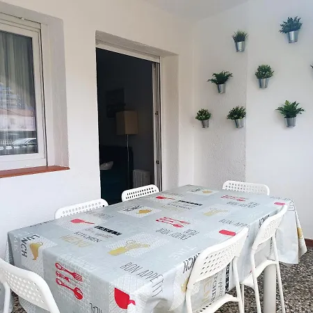 Castillo De Apartment *