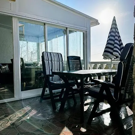 Lia Holiday home