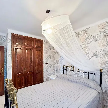 Holiday home Chalet Independiente Roquetes