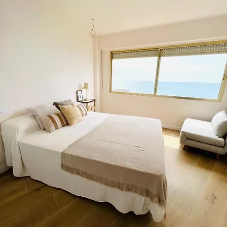 Deluxe Vista Mar Apartment *