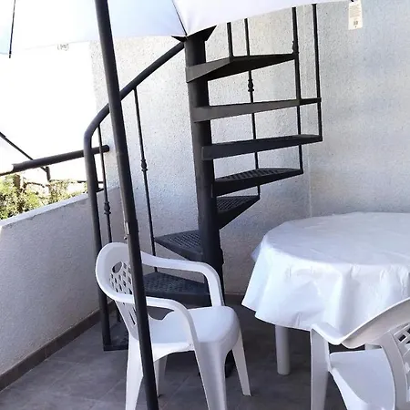 Olivos Residencial Lek Holiday home *