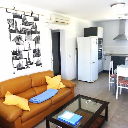 Olivos Residencial Lek Holiday home