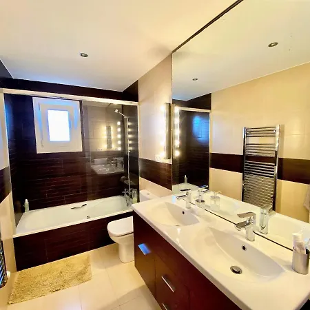 Centro Luxury