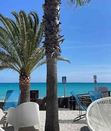 Pegado Al Mar . Apartment