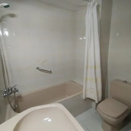 Apartment En 1ª Linea Con Piscina. Edificio Albatros Ii Peniscola
