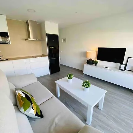 Pegado Al Mar . Apartment *