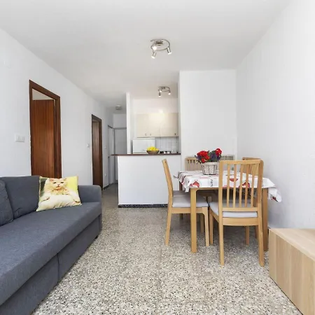 Garden By Interhome Apartment *