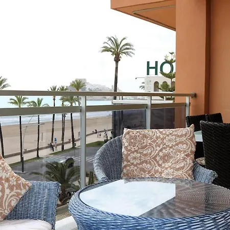 Apto Berta En 1ª Linia De Playa, Piscina Y Parking Privado Apartment *