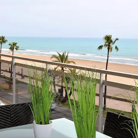Apto Berta En 1ª Linia De Playa, Piscina Y Parking Privado *