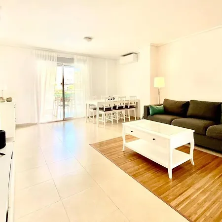 Apartment Modern With Pool Close To The Beach. Peniscola