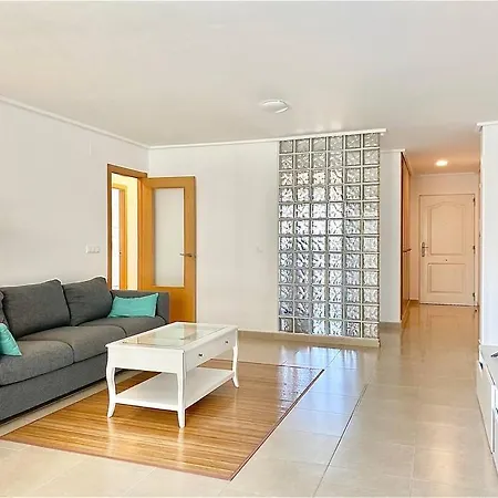 Modern With Pool Close To The Beach. Apartment Peniscola