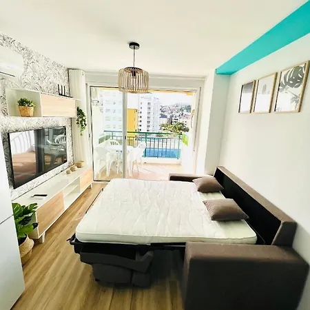 Nuevo Centrico En Primera Linea De Playa Con Vistas Al Mar, Piscina, Aire Acondicionado Y Wifi