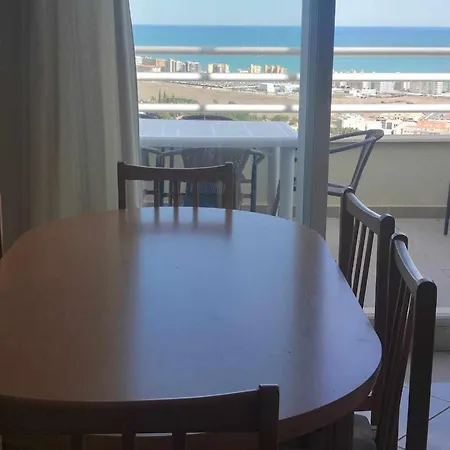 A H Montemar 3 Apartment *