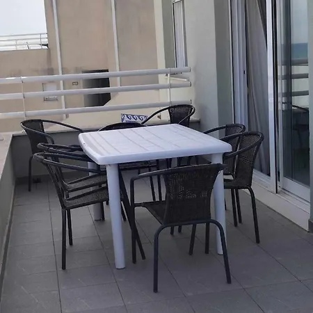 Apartment A H Montemar 3 *