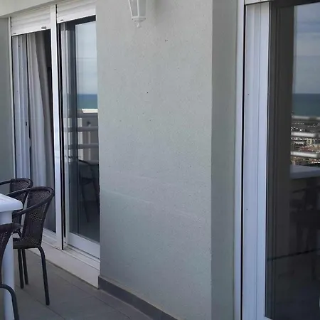 A H Montemar 3 Apartment *