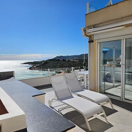 Fantastico Duplex Con Vistas Impresionantes Al Mar