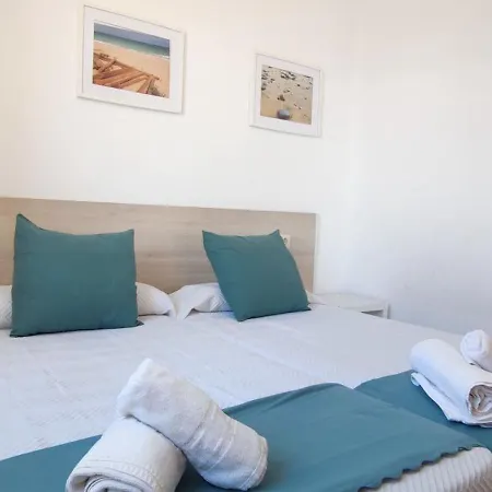 Baix Maestrat En 1ª Linea De Playa Apartment *