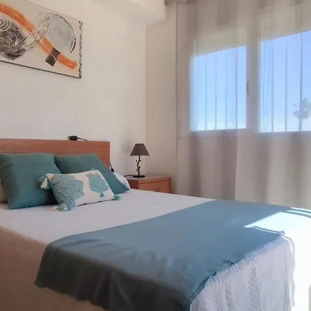 Tabarca Con Jardin Y Piscina Comunitaria Holiday home Peniscola