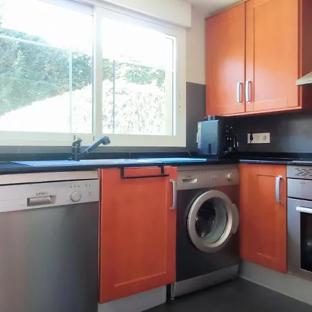 Tabarca Con Jardin Y Piscina Comunitaria Holiday home Peniscola