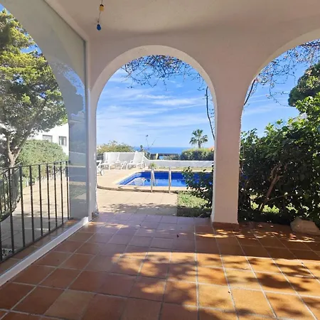 Villa Merbea Magnifica En *