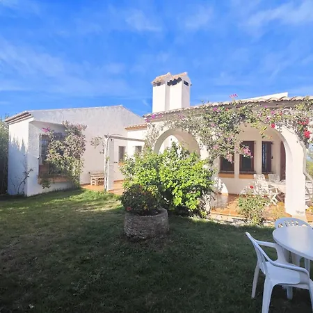 Merbea Magnifica En Villa