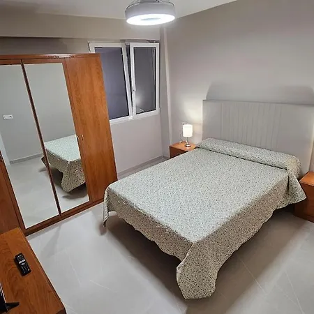 Reformado Con Parking A 1 Minuto De La Playa Apartment