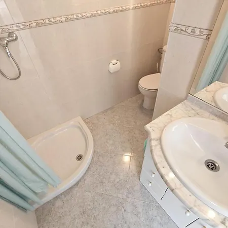 Apartment Holanda Atico Con Vistas