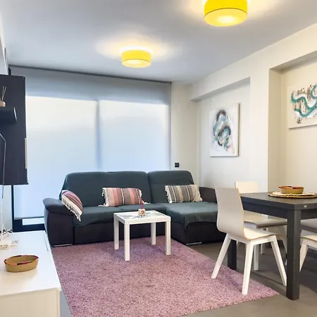 Apartment Con Jardin En Primera Linea De Playa Con Parking Y Piscina *