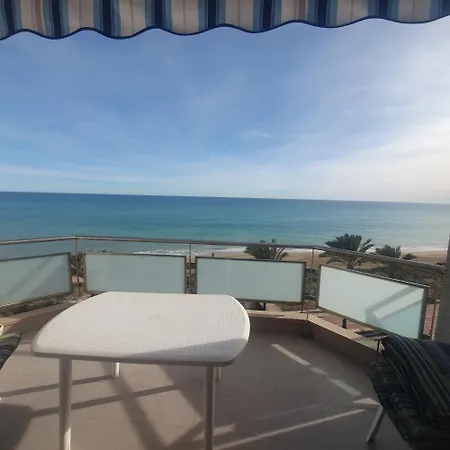 Surfing Primera Linea De Playa Apartment Peniscola
