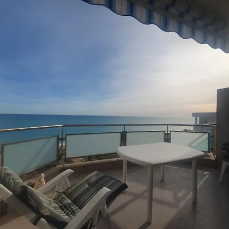 Surfing Primera Linea De Playa Apartment *