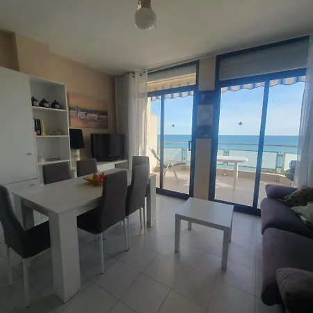 Apartment Surfing Primera Linea De Playa Peniscola
