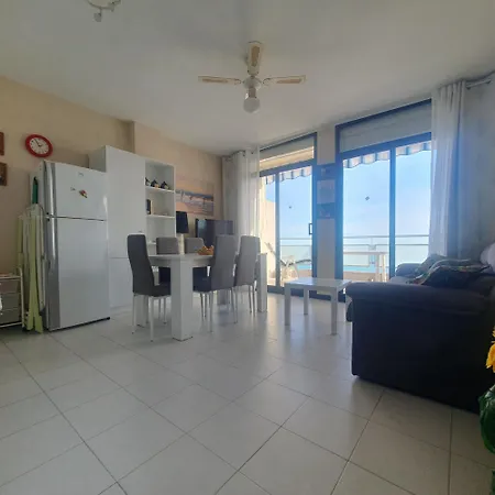 Surfing Primera Linea De Playa Apartment Peniscola