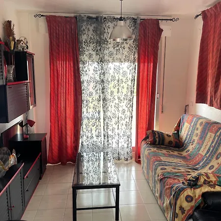 Siroco Holidays Lek 2/4 *