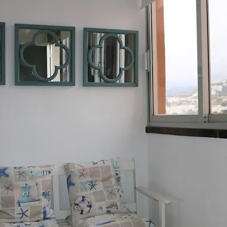 Apto Berta En 1ª Linia De Playa, Piscina Y Parking Privado