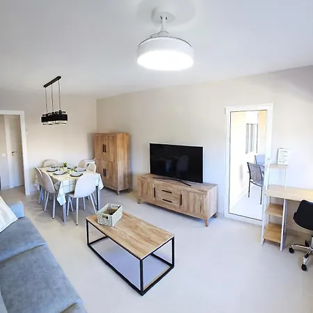 Reformado Con Parking A 1 Minuto De La Playa Apartment *