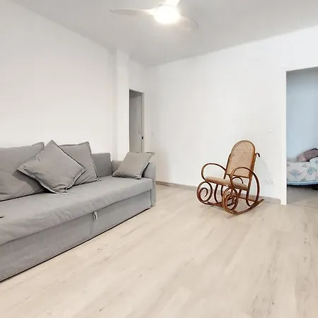 2 Bedroom Awesome In Peniscola