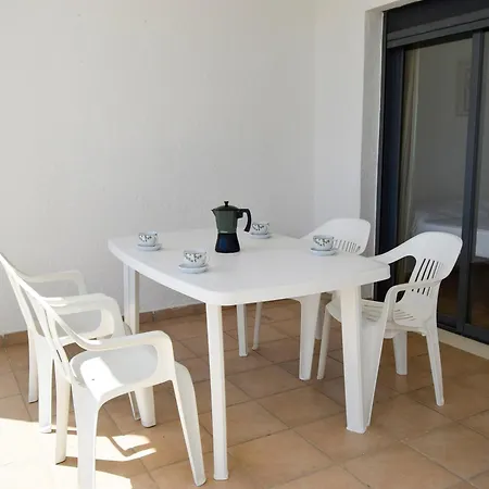 Font Nova 3000 Apartment