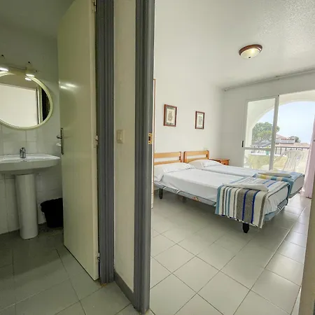 Font Nova 3000 Apartment *